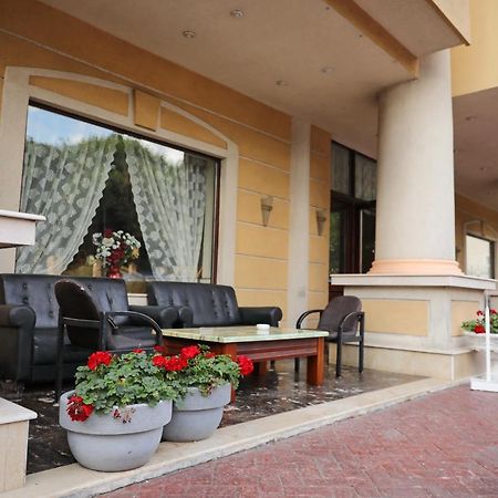 Hotel Ten Constanta Ngoại thất bức ảnh