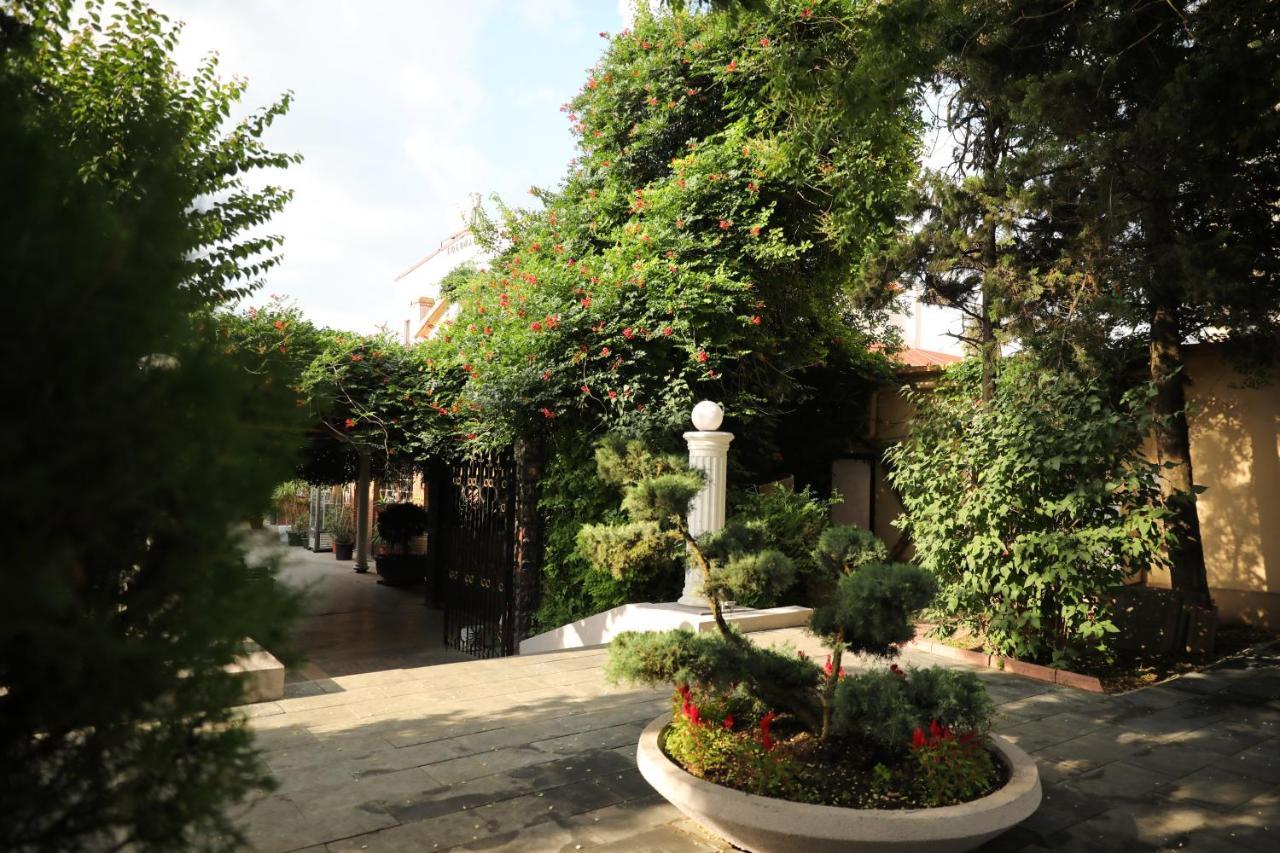 Hotel Ten Constanta Ngoại thất bức ảnh